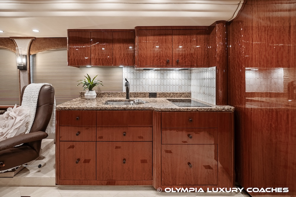 2013 Prevost Millennium H3-45 For Sale