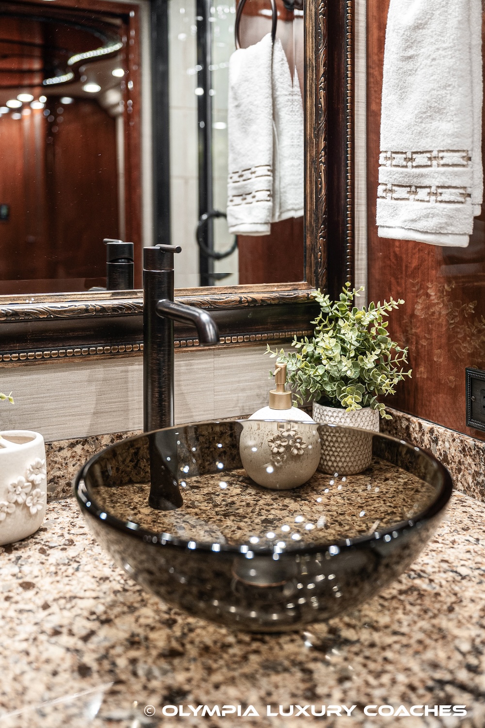 2013 Prevost Millennium H3-45 For Sale