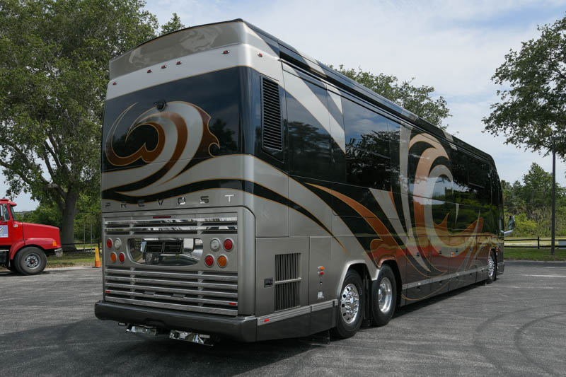 2013 Prevost Outlaw H3-45 For Sale