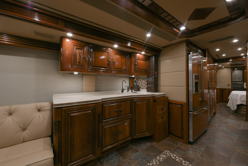 2013 Prevost Outlaw H3-45 For Sale