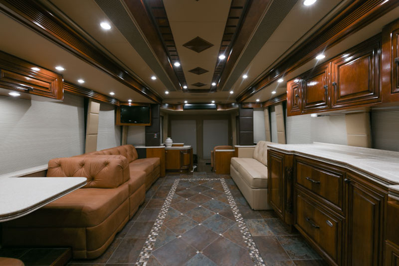 2013 Prevost Outlaw H3-45 For Sale