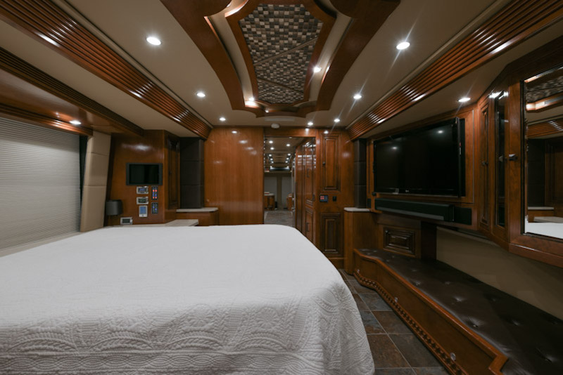 2013 Prevost Outlaw H3-45 For Sale