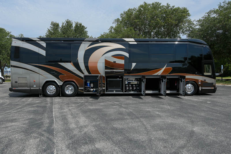 2013 Prevost Outlaw H3-45 For Sale