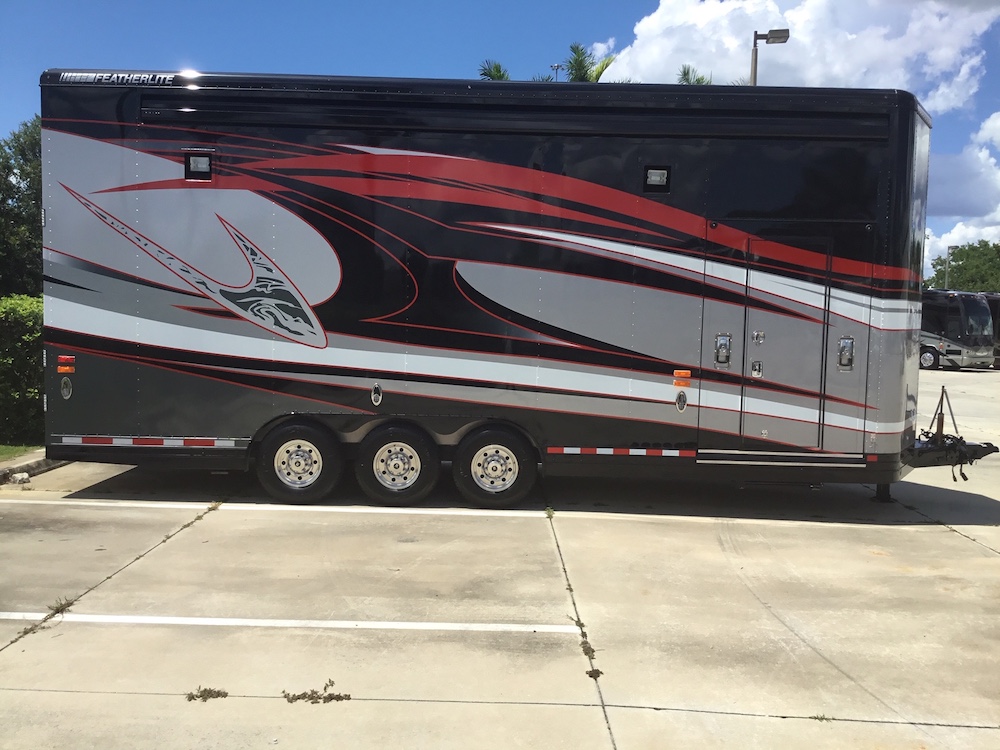 2014 Prevost Featherlite Trailer For Sale