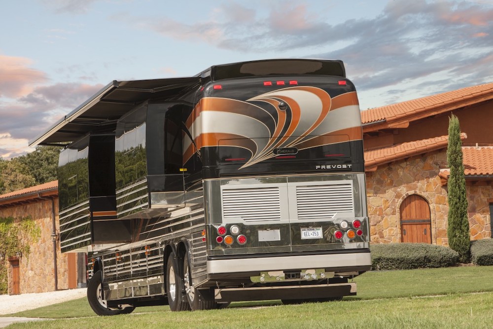 2014 Prevost Emerald X3 For Sale