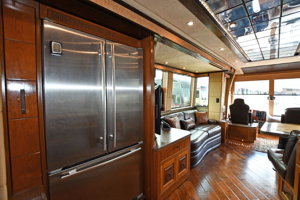 2014 Prevost Emerald X3 For Sale