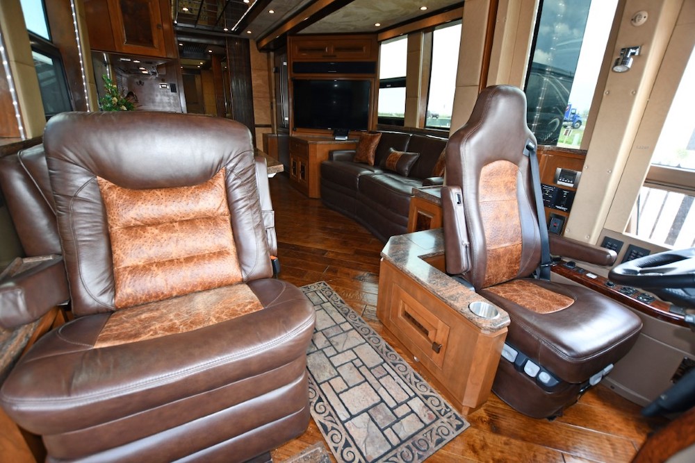 2014 Prevost Emerald X3 For Sale