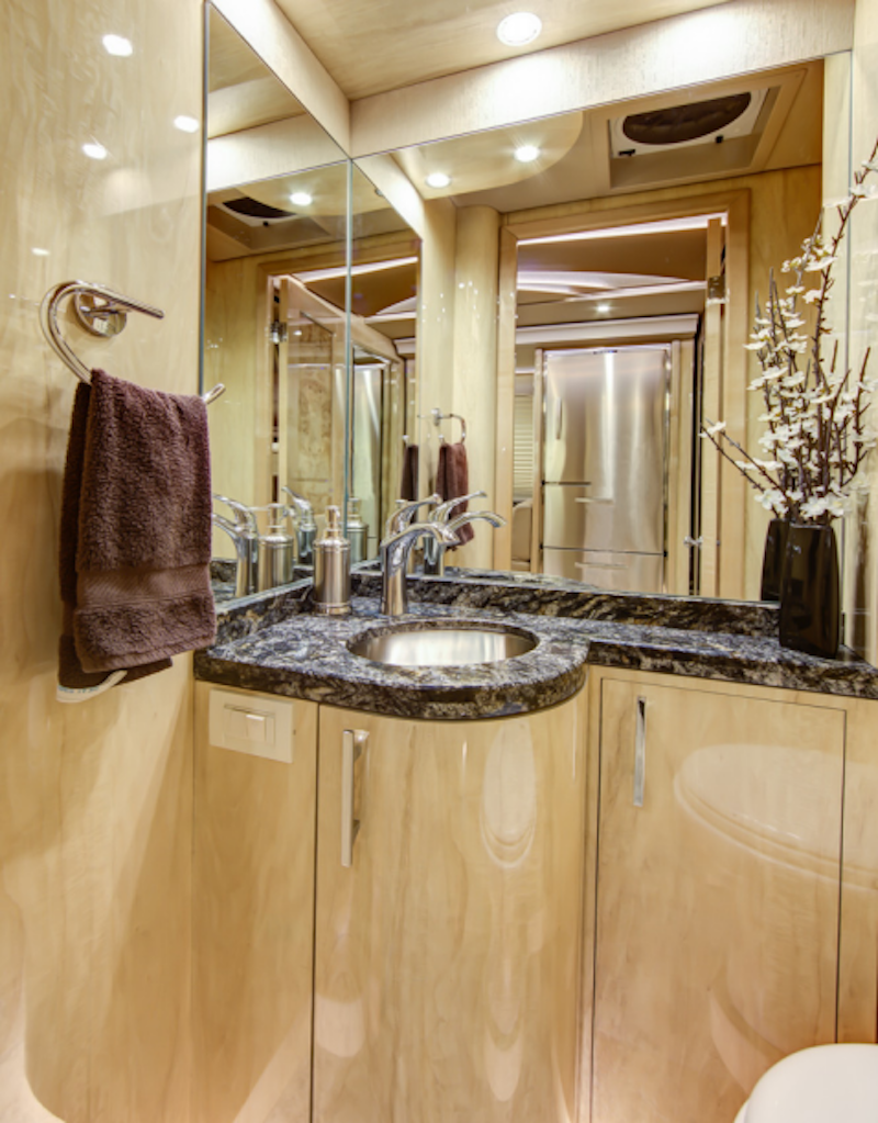 2014 Prevost Florida Coach X3 For Sale