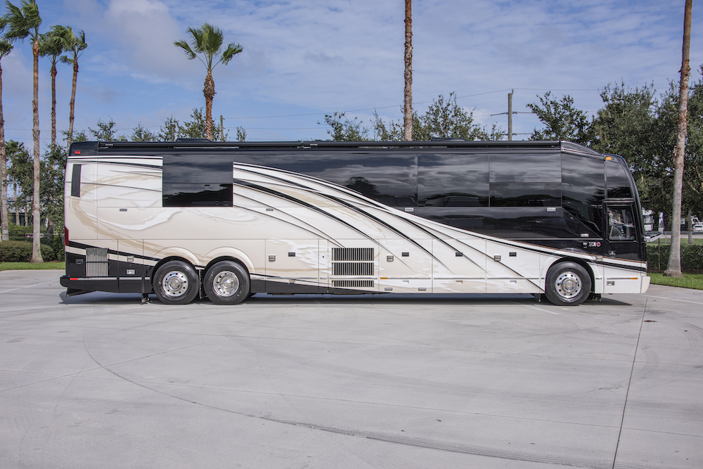 2014 Prevost Liberty H3-45 For Sale