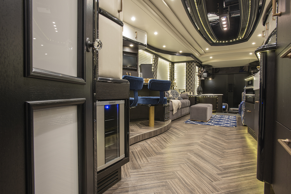 2014 Prevost Liberty H3-45 For Sale