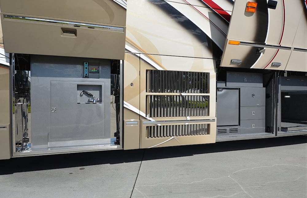 2014 Prevost Liberty H3-45 For Sale