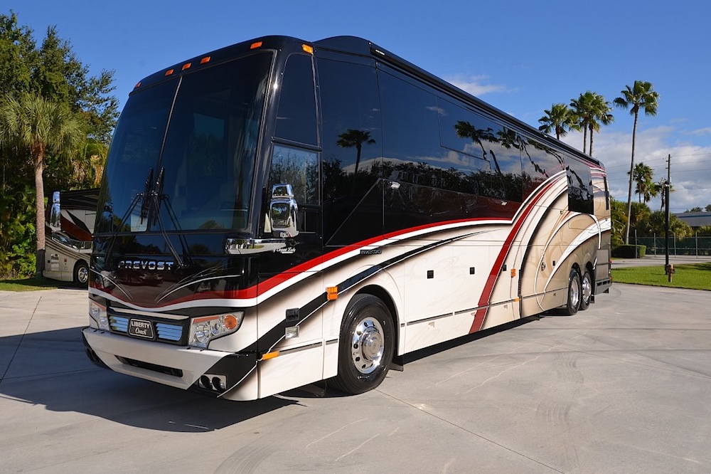 2014 Prevost Liberty H3-45 For Sale
