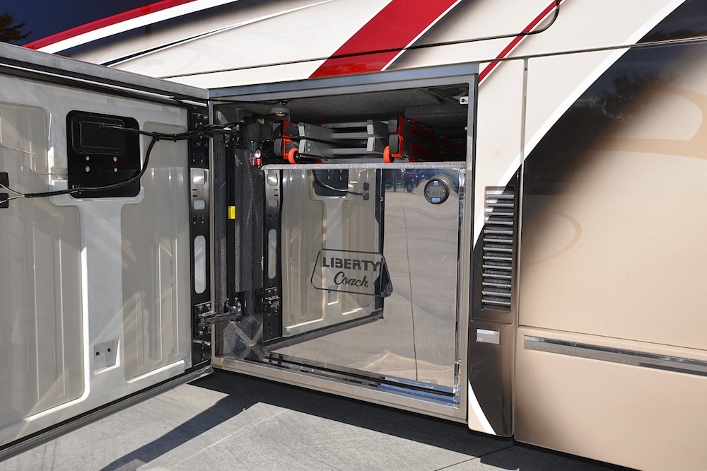 2014 Prevost Liberty H3-45 For Sale