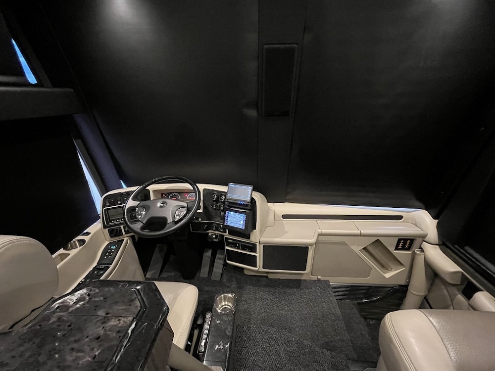 2014 Prevost Liberty H3-45 For Sale