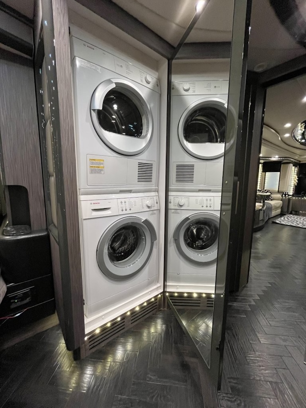 2014 Prevost Liberty H3-45 For Sale