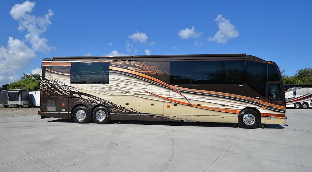 2014 Prevost Liberty H3-45 For Sale