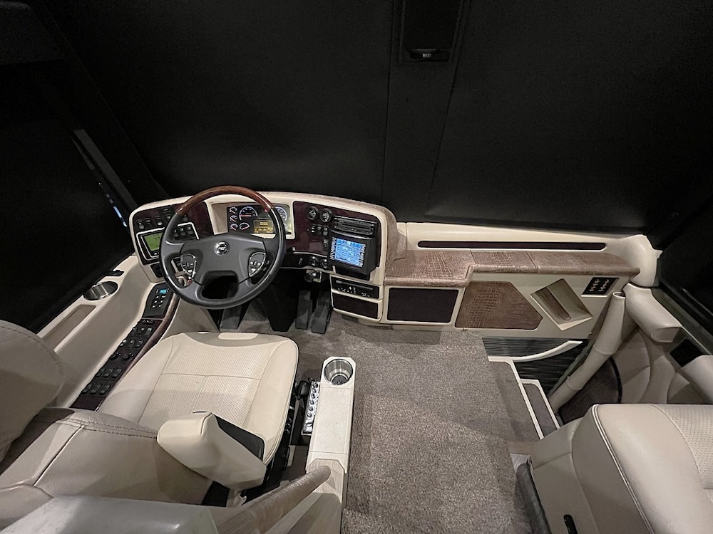 2014 Prevost Liberty H3-45 For Sale
