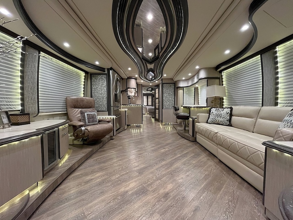 2014 Prevost Liberty H3-45 For Sale