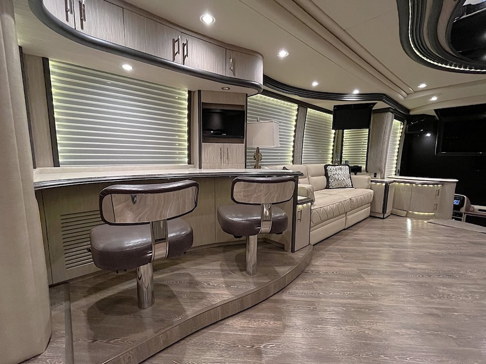 2014 Prevost Liberty H3-45 For Sale