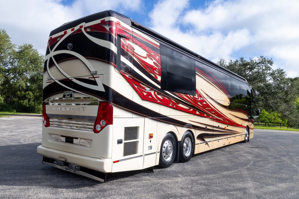 2014 Prevost Liberty H3-45 For Sale