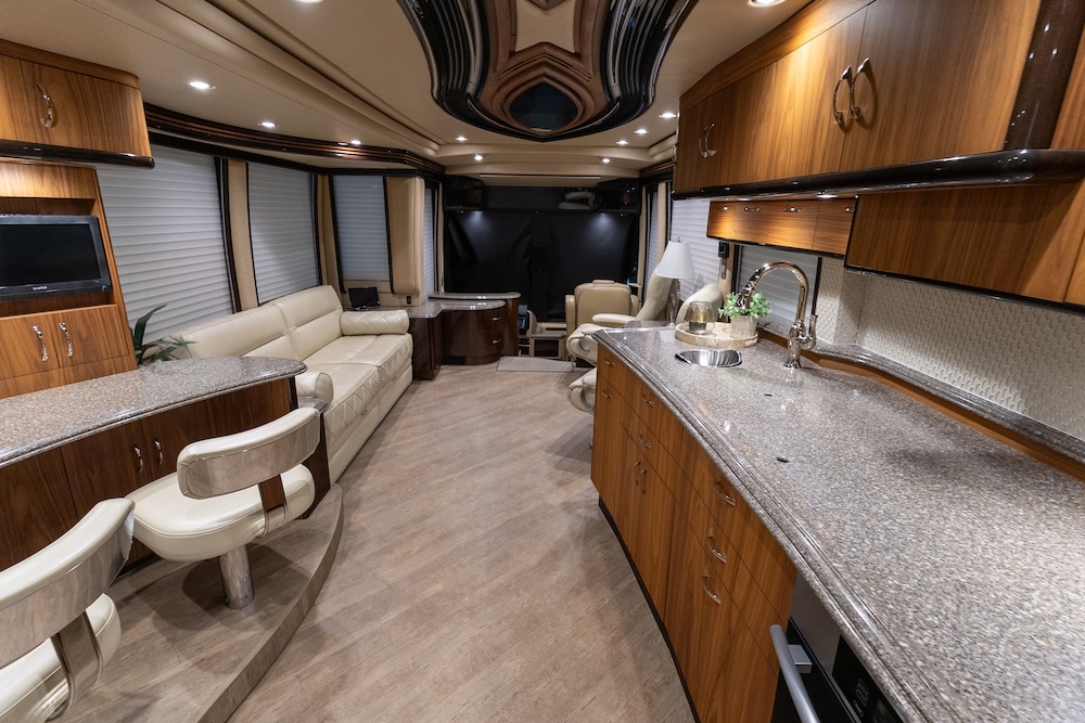 2014 Prevost Liberty H3-45 For Sale