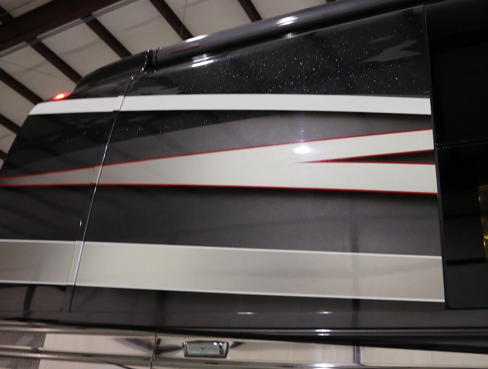 2014 Prevost Liberty X3 For Sale