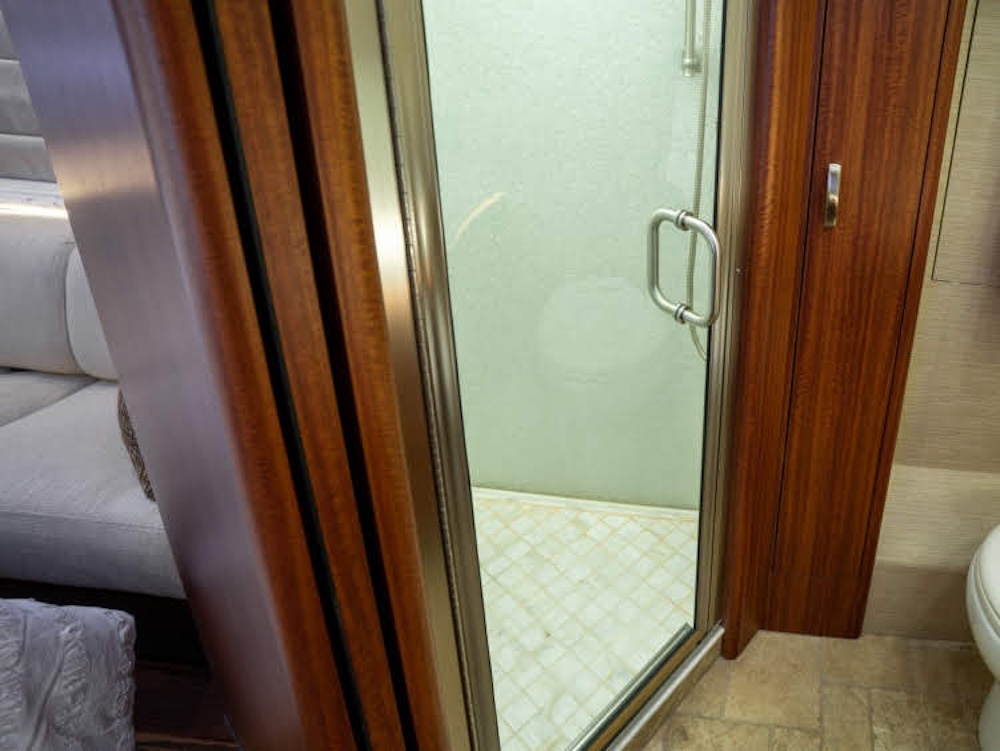 2014 Prevost Marathon  H3-45 For Sale