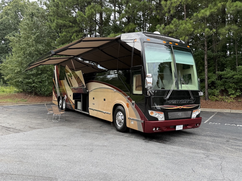 2014 Prevost Marathon H3-45 For Sale