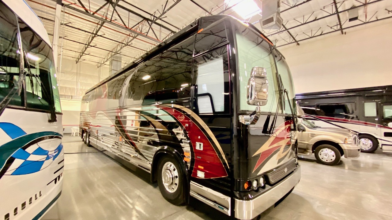 2014 Prevost Marathon X3 For Sale