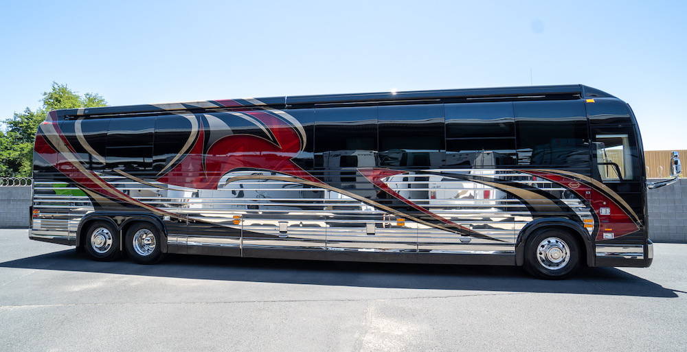 2014 Prevost Marathon X3 For Sale