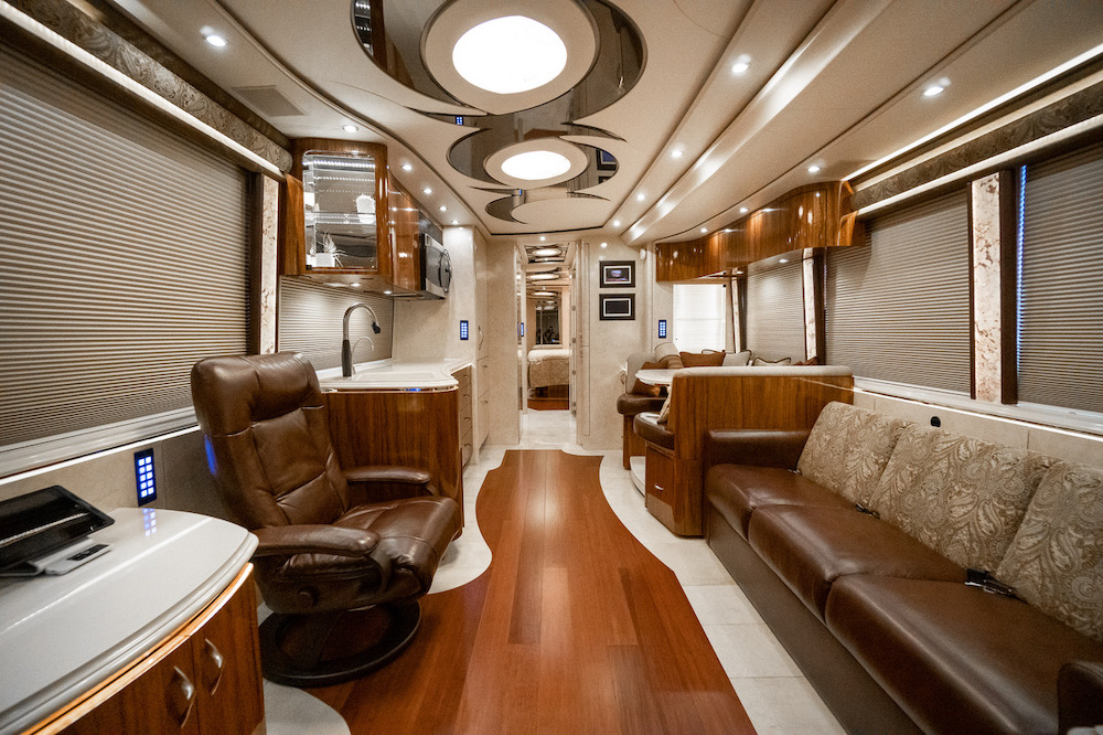 2014 Prevost Marathon X3 For Sale