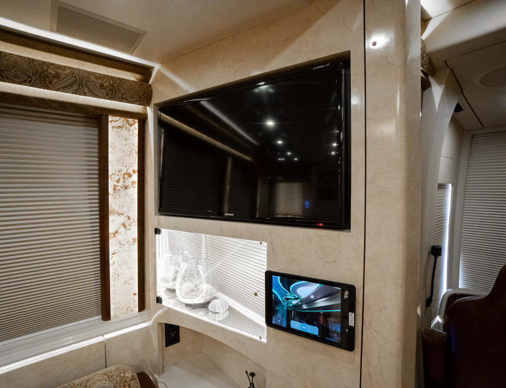 2014 Prevost Marathon X3 For Sale