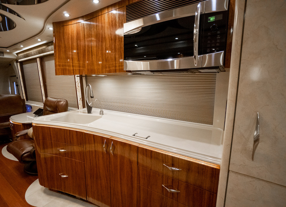 2014 Prevost Marathon X3 For Sale