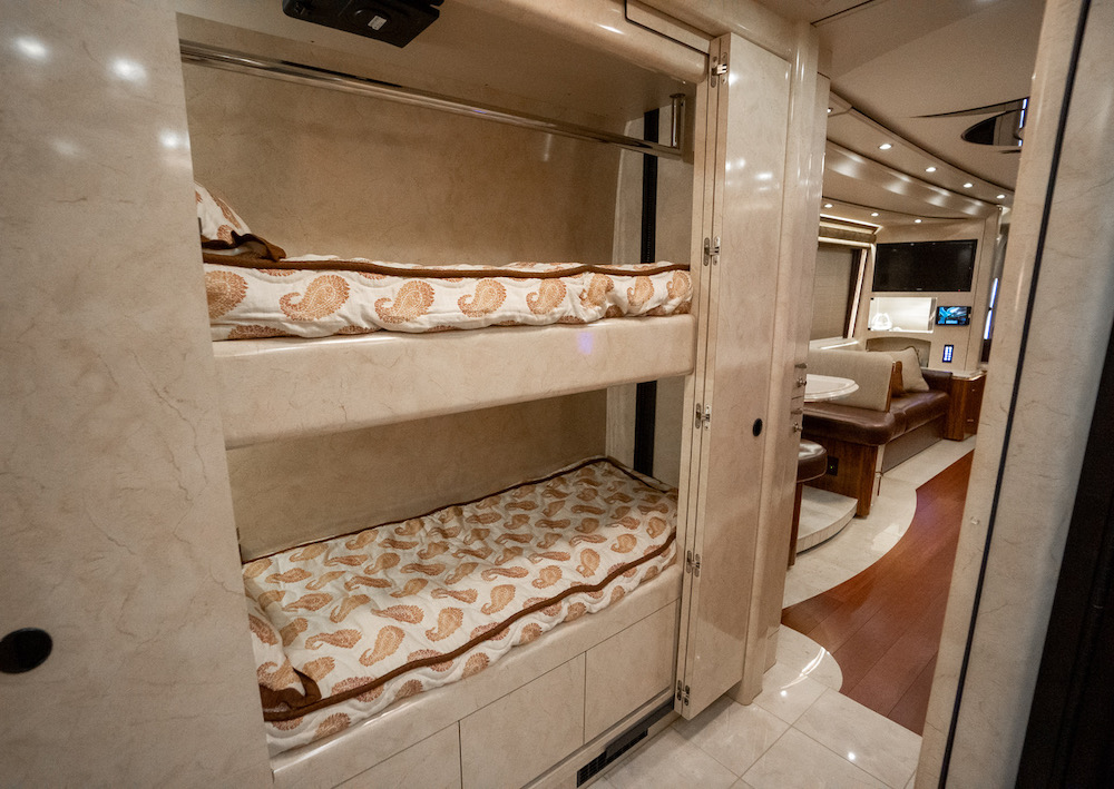 2014 Prevost Marathon X3 For Sale