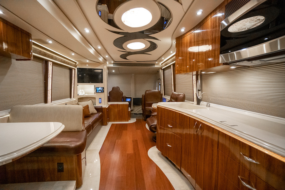 2014 Prevost Marathon X3 For Sale