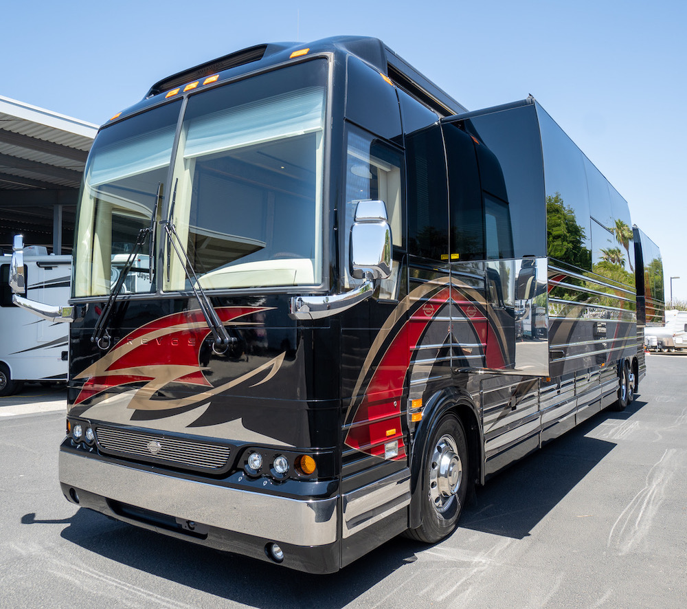 2014 Prevost Marathon X3 For Sale