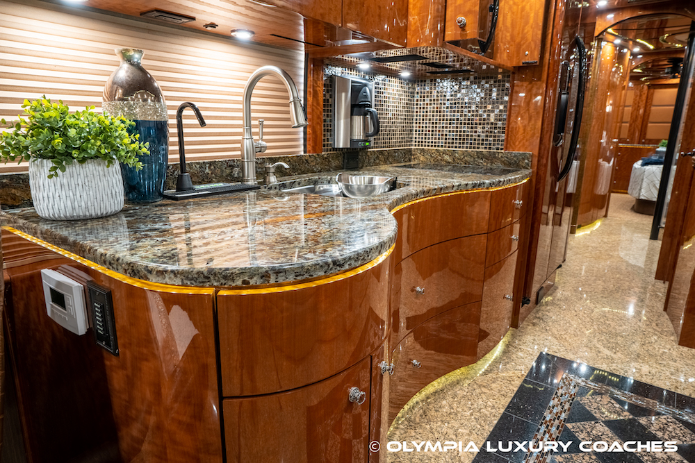 2014 Prevost Millennium H3-45 For Sale