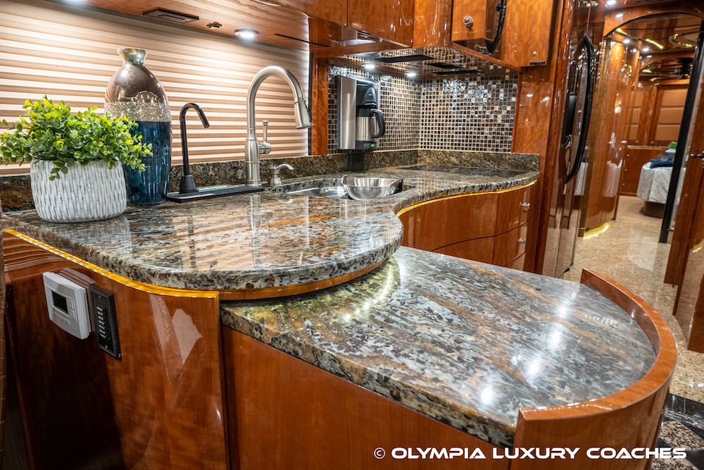 2014 Prevost Millennium H3-45 For Sale