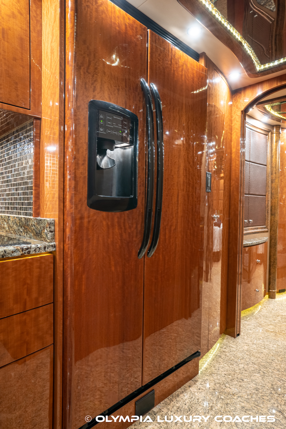 2014 Prevost Millennium H3-45 For Sale