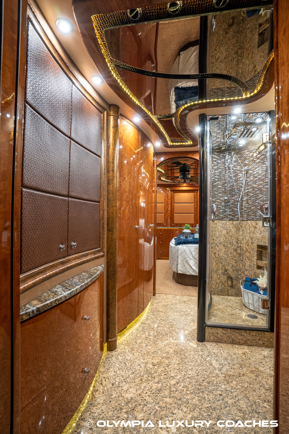 2014 Prevost Millennium H3-45 For Sale