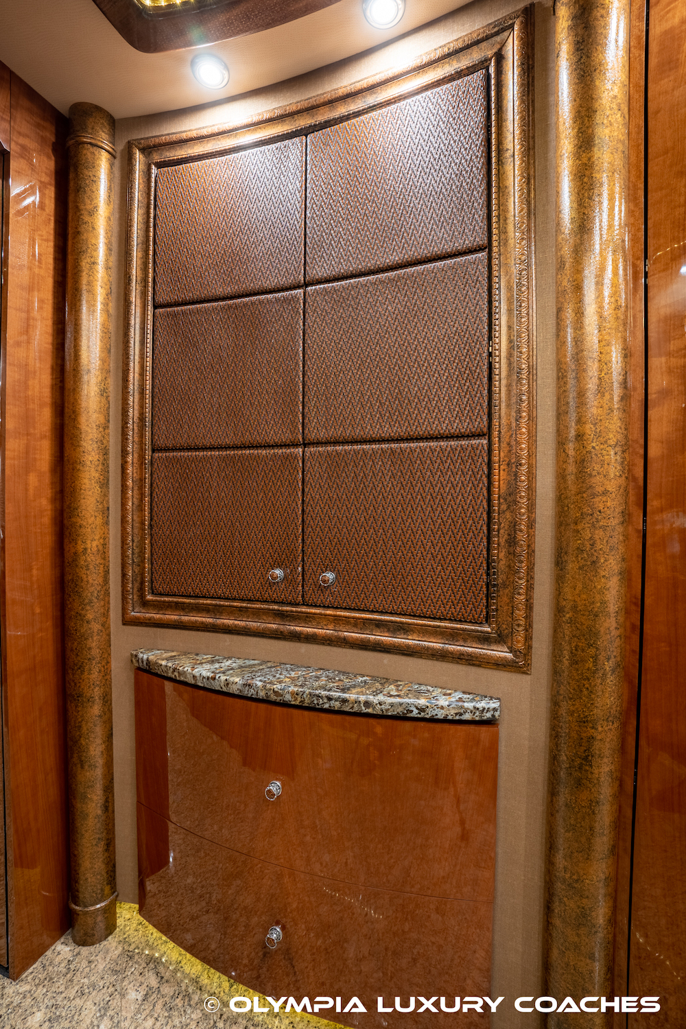 2014 Prevost Millennium H3-45 For Sale