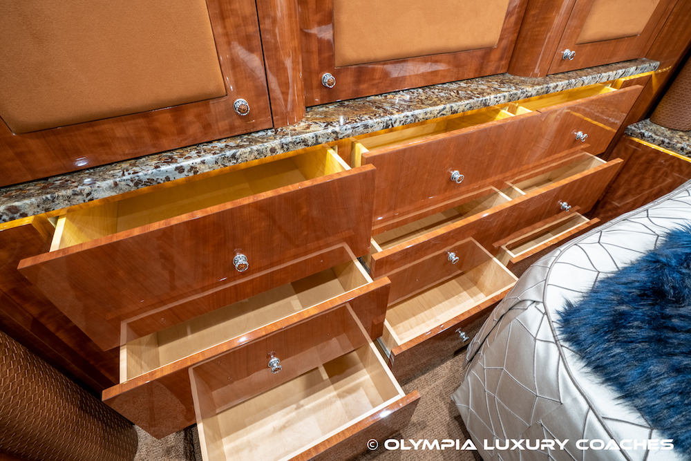 2014 Prevost Millennium H3-45 For Sale