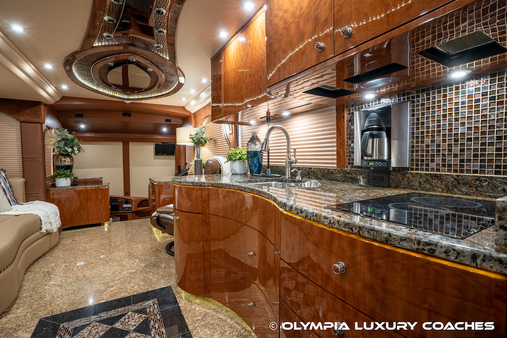 2014 Prevost Millennium H3-45 For Sale