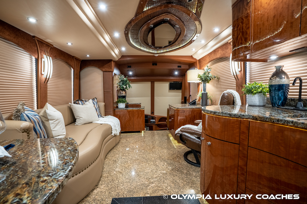 2014 Prevost Millennium H3-45 For Sale