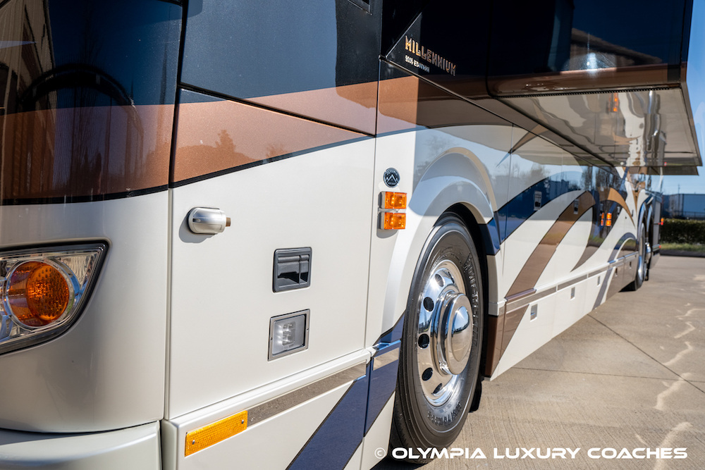 2014 Prevost Millennium H3-45 For Sale