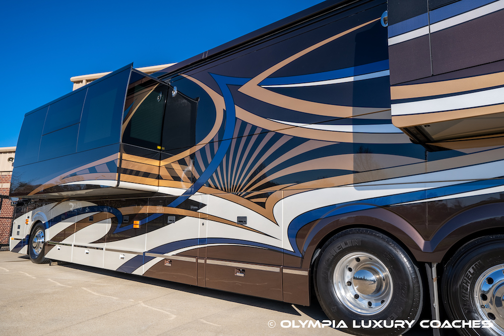 2014 Prevost Millennium H3-45 For Sale