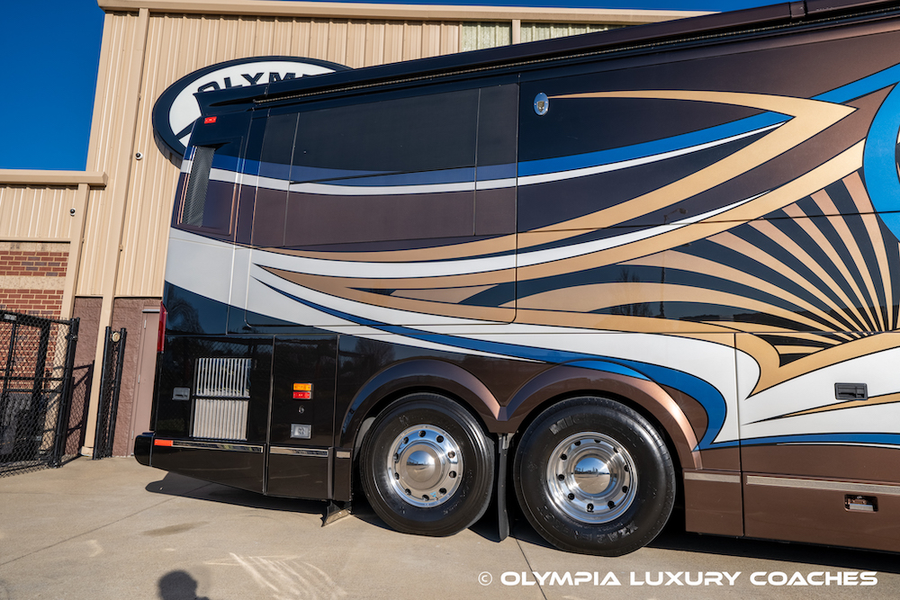 2014 Prevost Millennium H3-45 For Sale