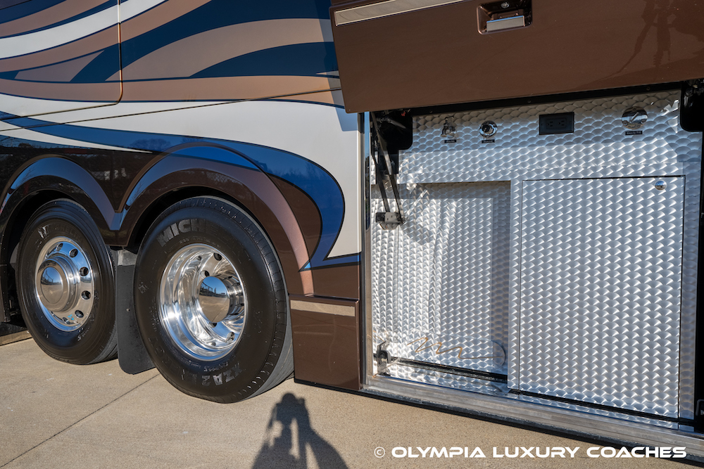 2014 Prevost Millennium H3-45 For Sale