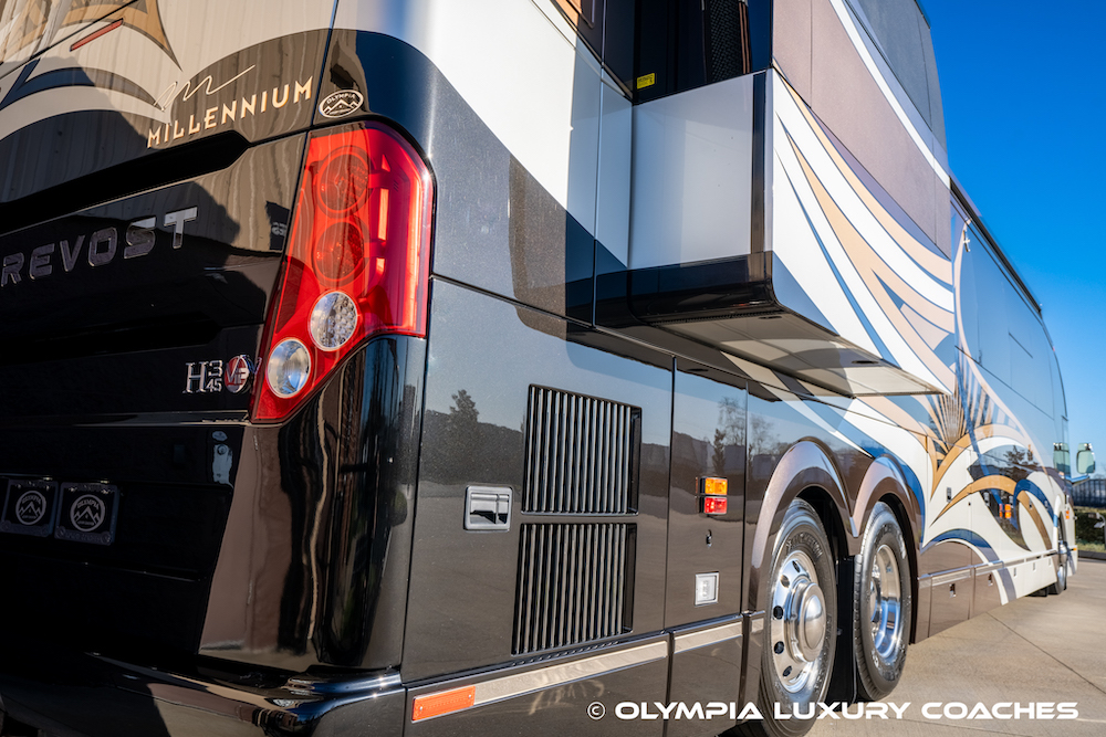 2014 Prevost Millennium H3-45 For Sale