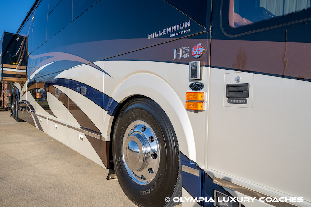 2014 Prevost Millennium H3-45 For Sale